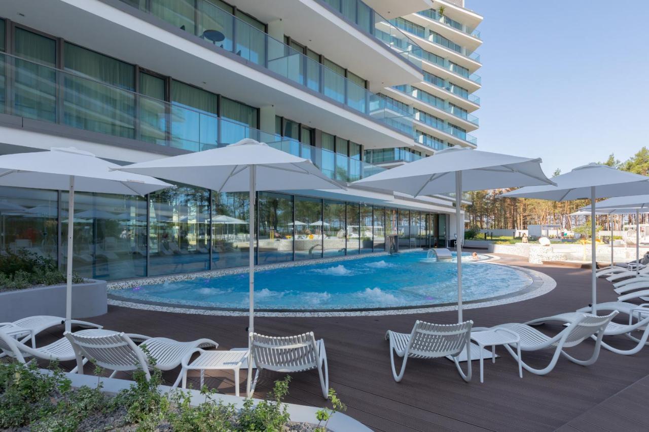 Royal Waves Resort & Spa - Apartment With Parking By Noclegi Renters Miedzyzdroje Exterior photo